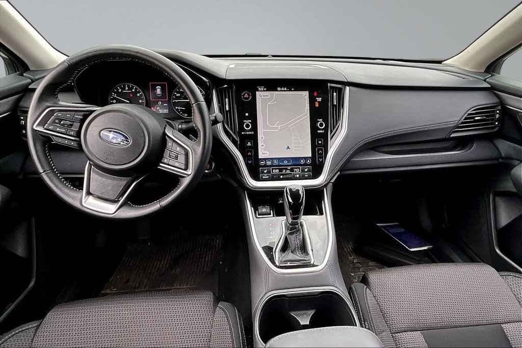 Used 2025 Subaru Outback Premium AWD/4WD image 7