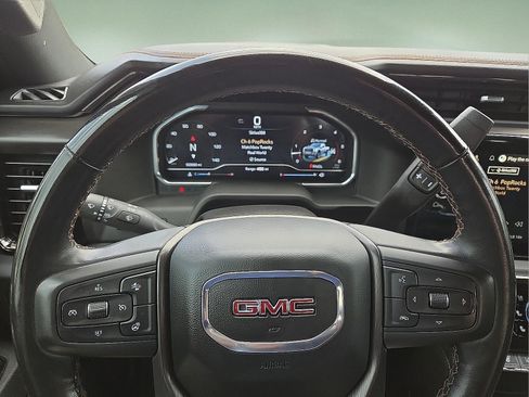 Used 2025 GMC Sierra 2500 AT4 w/ AT4 Premium Plus Package AWD/4WD image 24