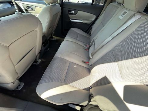 Used 2013 Ford Edge SEL FWD image 11