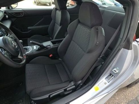 Used 2024 Toyota GR86 image 12