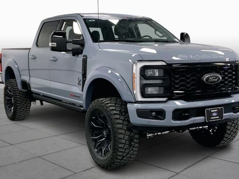 New 2026 Ford F250 Lariat w/ Black Appearance Package image 2