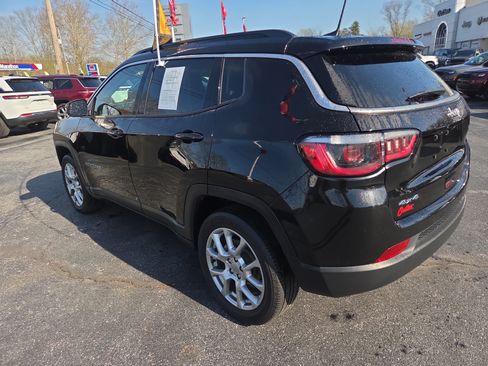 Certified 2022 Jeep Compass Latitude AWD/4WD image 6