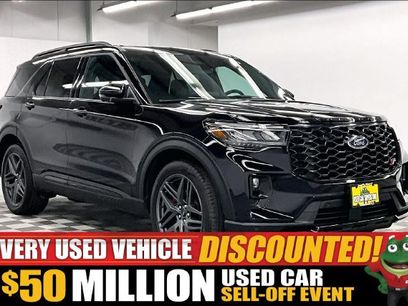 Used 2025 Ford Explorer ST