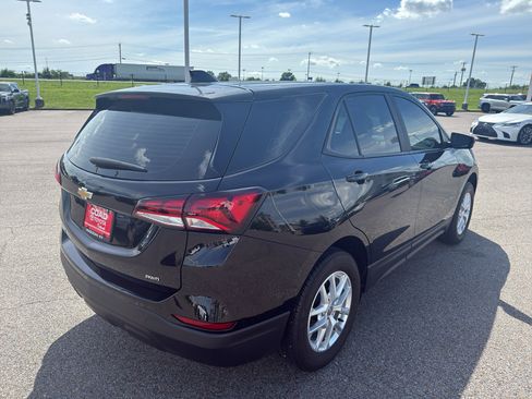 Used 2024 Chevrolet Equinox LS AWD/4WD image 5