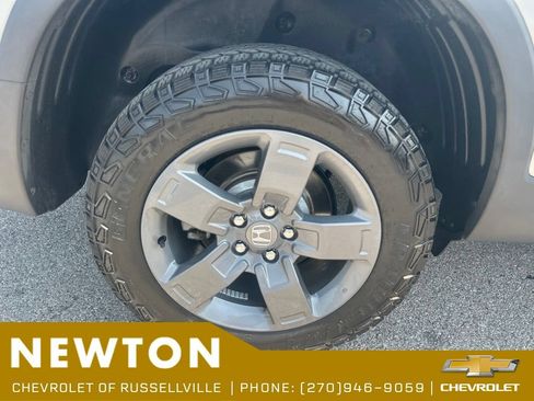 Used 2025 Honda Ridgeline TrailSport image 41