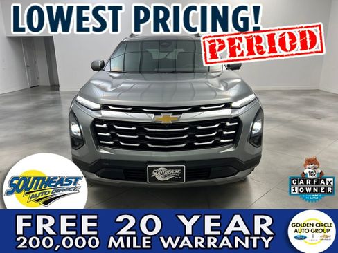 Used 2025 Chevrolet Equinox LT w/ Convenience Package II image 2