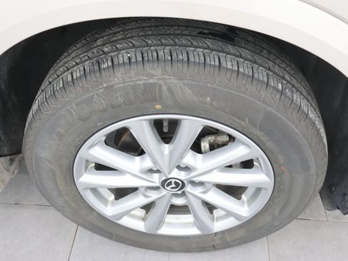 Used 2024 MAZDA CX-5 AWD 2.5 S w/ Select Package image 3