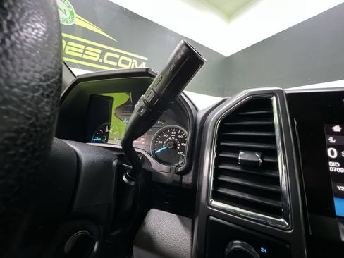 Used 2016 Ford F150 XLT w/ Equipment Group 302A Luxury AWD/4WD image 24