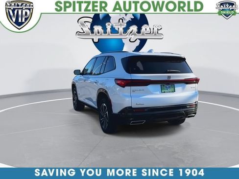 Used 2025 Buick Enclave Sport Touring w/ Power Package AWD/4WD image 8