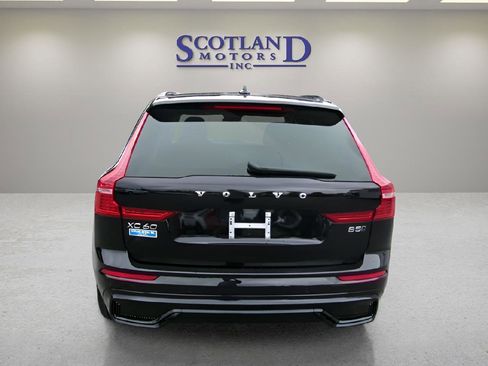 Used 2025 Volvo XC60 B5 Ultra image 7
