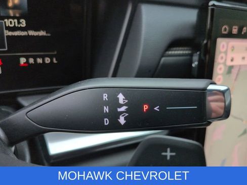 Certified 2025 GMC Terrain Elevation AWD/4WD image 17