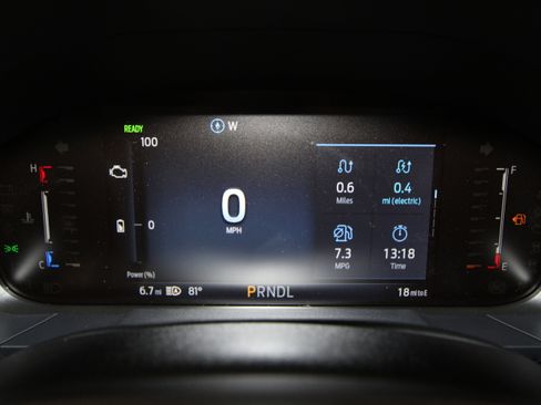New 2026 Ford Maverick XL w/ Equipment Group 101A AWD/4WD image 8
