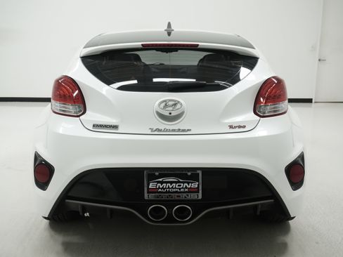 Used 2016 Hyundai Veloster Turbo image 5