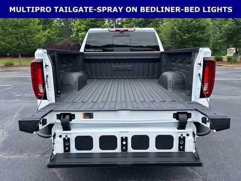 Used 2025 GMC Sierra 1500 AT4 w/ AT4 Premium Package AWD/4WD image 14