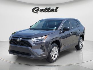 Used 2024 Toyota RAV4 LE FWD video 1