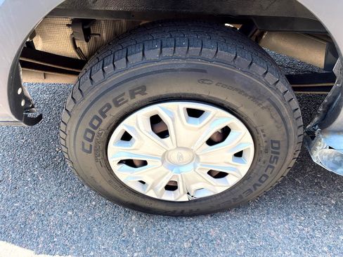 Used 2015 Ford Transit 250 130 Low Roof w/ Exterior Upgrade Package image 29