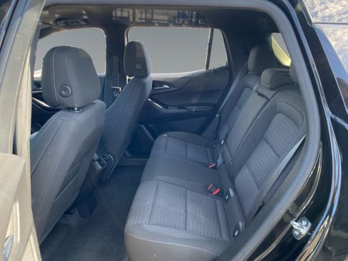 Used 2025 Chevrolet Equinox LT AWD/4WD image 5