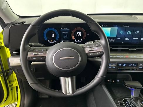 Certified 2025 Hyundai Kona SEL image 42