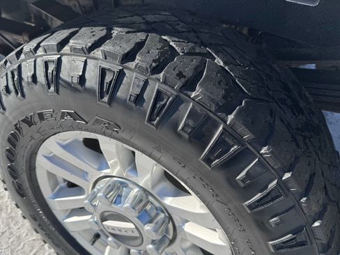 Used 2019 Ford F350 XLT w/ FX4 Off-Road Package AWD/4WD image 35