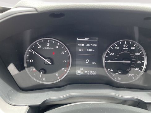 Certified 2024 Subaru Crosstrek 2.5i Limited AWD/4WD image 2
