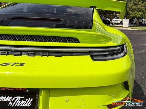 Used 2022 Porsche 911 GT3 RWD image 54