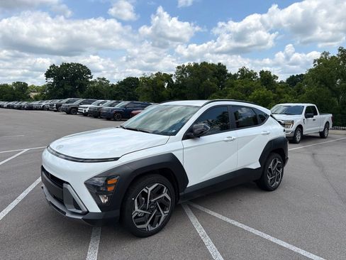 New 2026 Hyundai Kona SEL Premium FWD image 1