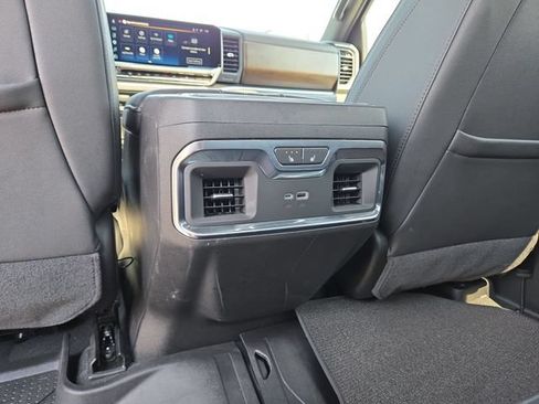 Used 2025 Chevrolet Silverado 2500 High Country w/ High Country Premium Package AWD/4WD image 35