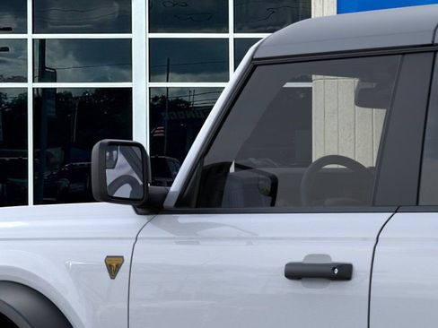 New 2025 Ford Bronco Badlands w/ Sasquatch Package AWD/4WD image 54