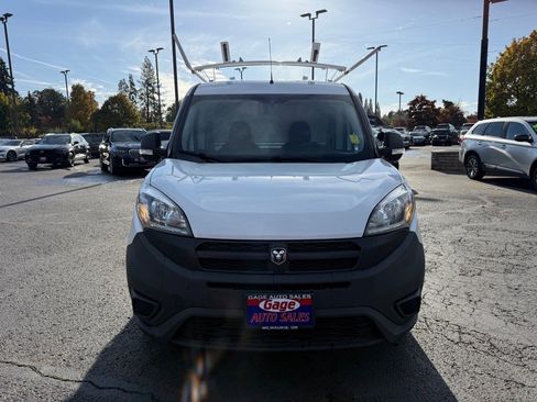 Used 2018 RAM ProMaster City Tradesman image 13