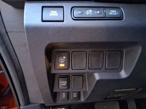 New 2026 Nissan Frontier PRO-4X w/ Tow Package AWD/4WD image 25