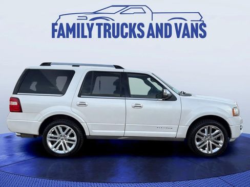 Used 2016 Ford Expedition Platinum image 6