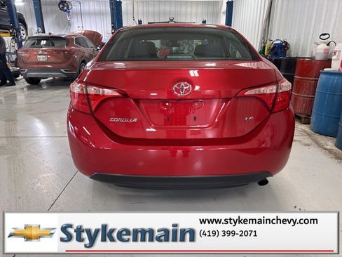 Used 2018 Toyota Corolla L image 9