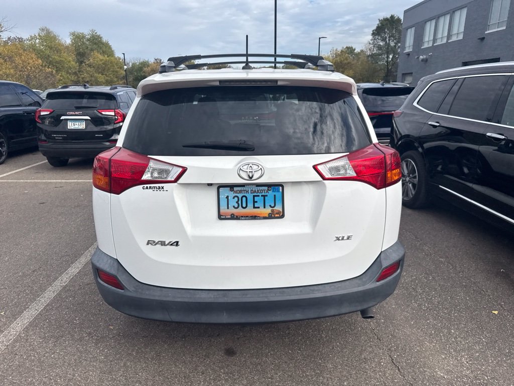 Used 2015 Toyota RAV4 XLE FWD image 11