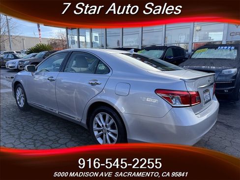Used 2011 Lexus ES 350 image 4