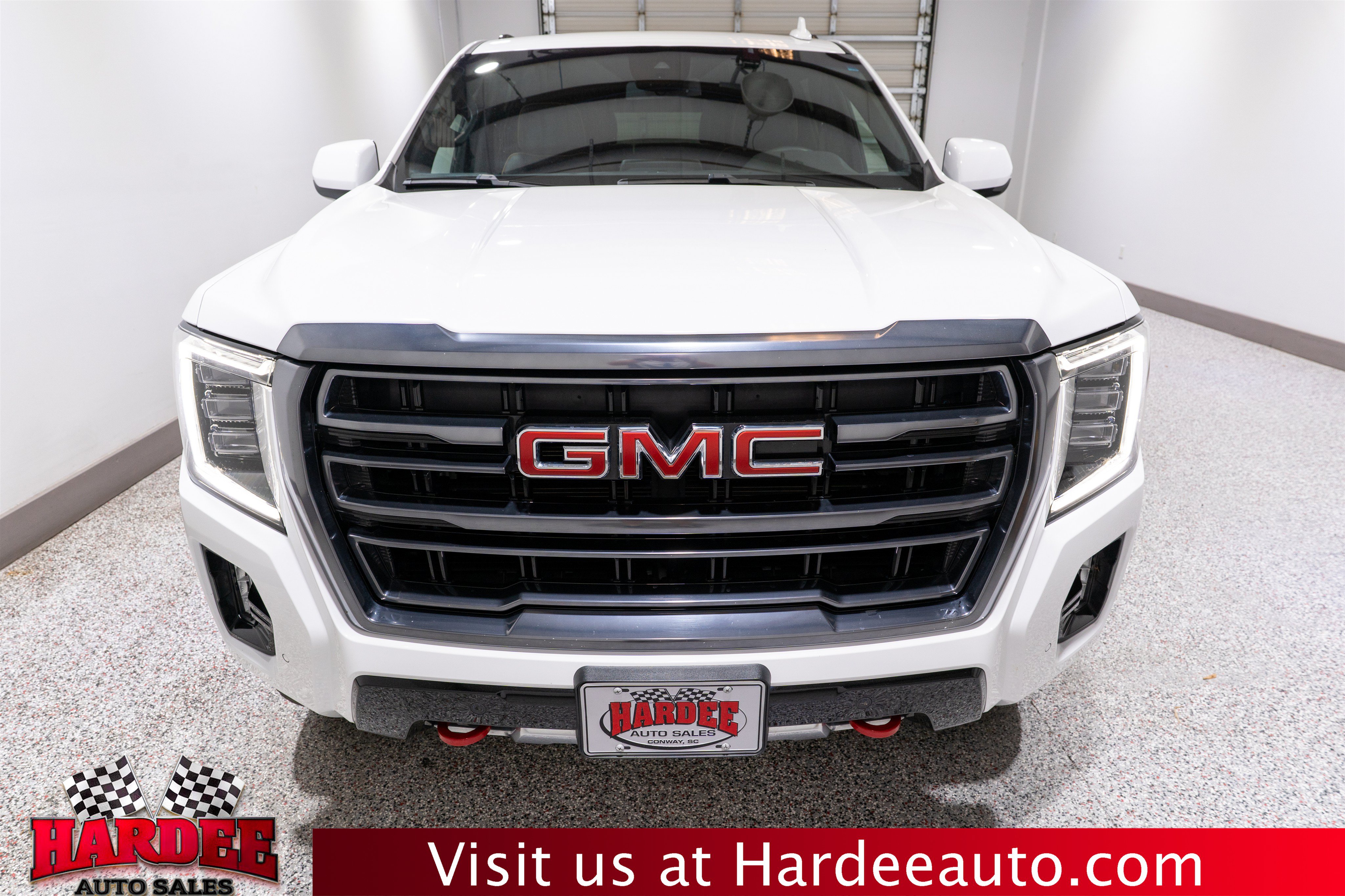 Used 2023 GMC Yukon XL AT4 AWD/4WD image 7