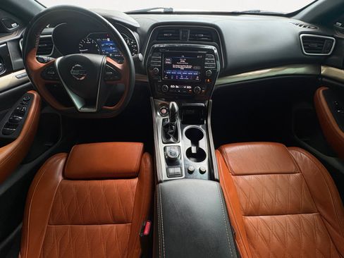 Used 2019 Nissan Maxima Platinum w/ Reserve Package FWD image 3
