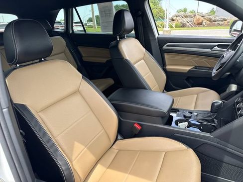Certified 2023 Volkswagen Atlas Cross Sport SEL AWD/4WD image 13