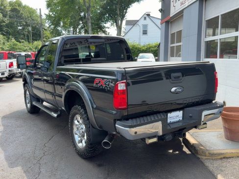 Used 2015 Ford F250 Lariat w/ Lariat Interior Package AWD/4WD image 6