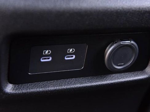 New 2026 Nissan Armada SL w/ Captain's Chari Seat Package image 28