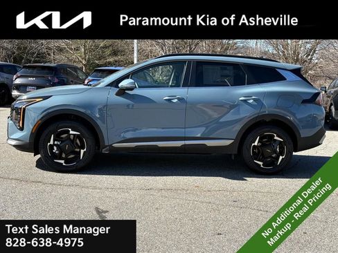 New 2026 Kia Sportage EX image 3