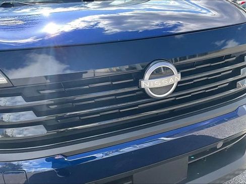 Certified 2025 Nissan Kicks SV image 28