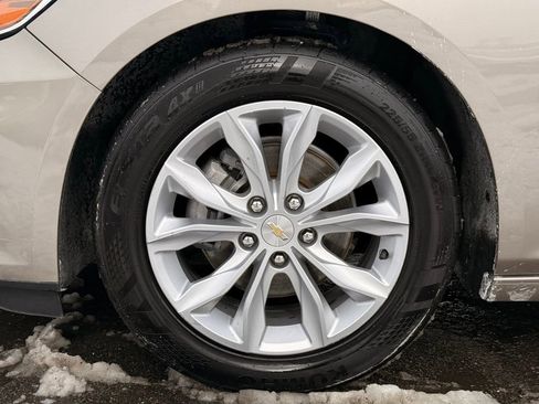 Used 2023 Chevrolet Malibu LT image 10