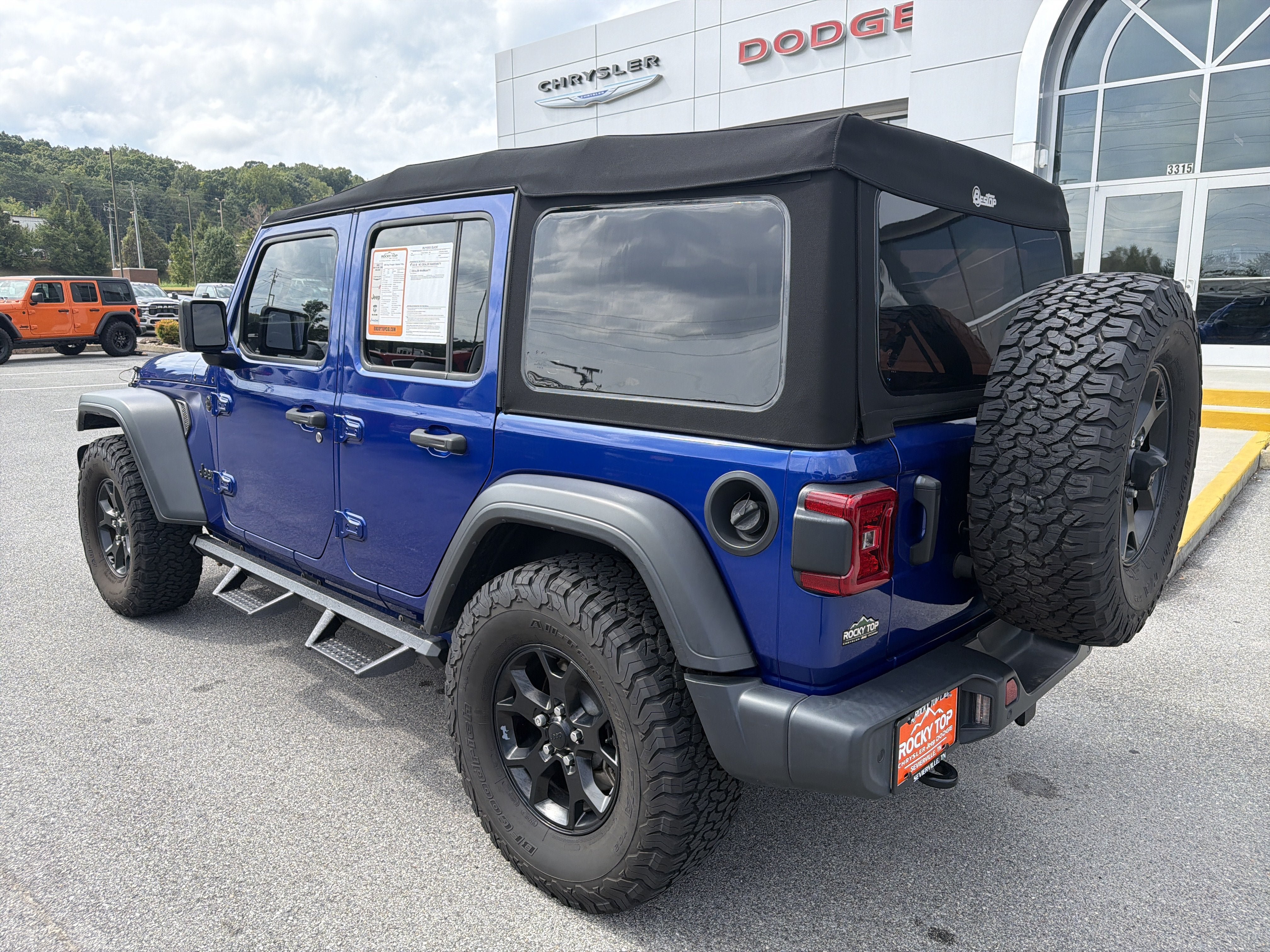 Used 2020 Jeep Wrangler Unlimited Sport AWD/4WD image 10