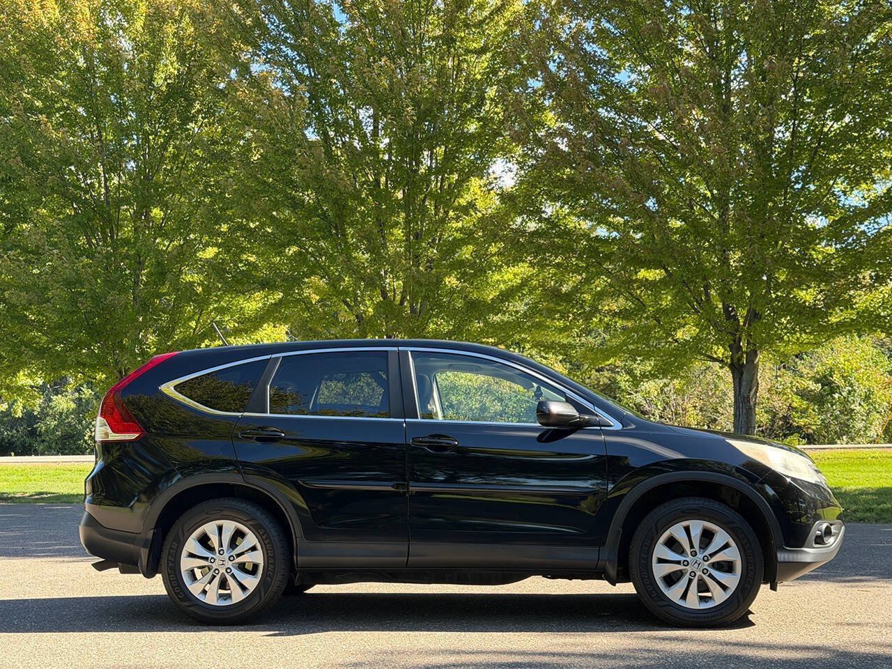 Used 2013 Honda CR-V EX image 2