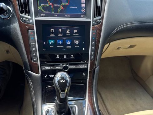Used 2018 INFINITI Q50 Luxe w/ Essential Package (3.0T Luxe) RWD image 23
