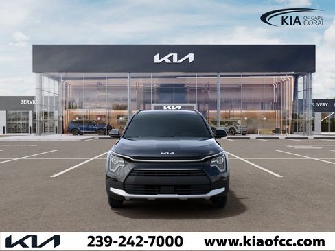 New 2026 Kia Niro EX FWD image 2