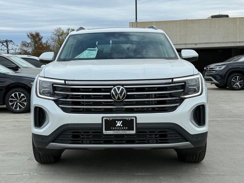 New 2026 Volkswagen Atlas SE FWD image 5