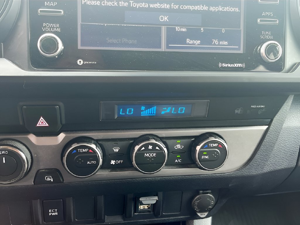 Used 2022 Toyota Tacoma SR AWD/4WD image 15
