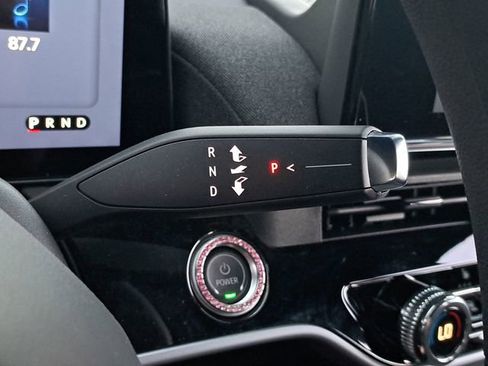 Certified 2025 Honda Prologue Eco image 29