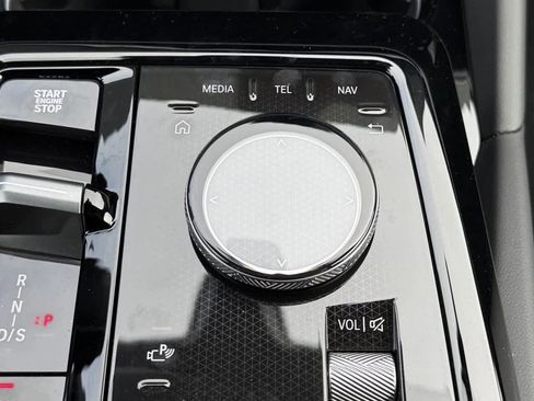 New 2026 BMW 530i xDrive w/ M Sport Package image 22